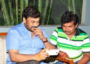 Sampoornesh Babu met Chiranjeevi latest photos photo 4