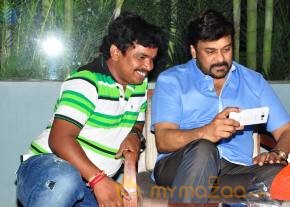 Sampoornesh Babu met Chiranjeevi latest photos photo 2