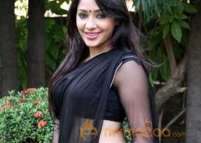 Samruthika photo 6