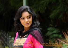 Sanam Shetty Premikudu Movie Stills