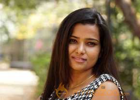 Sandhya photo 5
