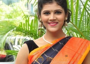 Sangeeta Kamath New Stills photo 19