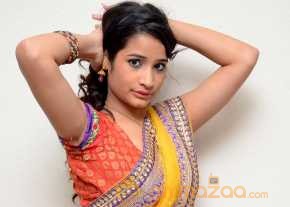 Santhoshi Sharma Half Saree Pics photo 3