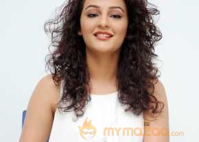Seerat Kapoor Photoshoot At Columbus Success Meet photo 4