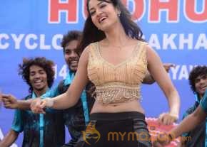  Shanvi Dance At Hudhud Fund Raising  photo 6