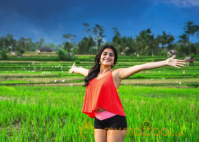 Shenaz Treasurywala Latest Glam Pics photo 7