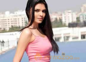 Sherlyn Chopra photo 3