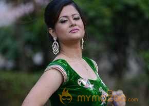Shilpa Chakravarthy photo 8