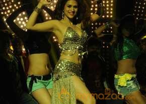Shraddha Das Latest Pictures photo 19