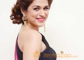Shraddha Das Latest Pictures photo 25