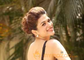 Shraddha Das Latest Pictures photo 34