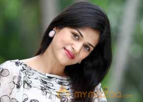 Shraddha Das Punnami Rathri Movie Stills photo 4