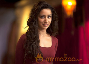 Shraddha Kapoor Latest Glam Photos photo 11