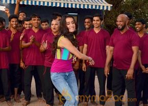 Shraddha Kapoor Latest Glam Photos photo 18