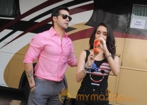 Shraddha Kapoor Latest Glam Photos photo 9