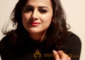 Shraddha New Photoshoot photo 4