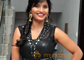 Shree Photoshoot At Hora Hori Audio Launch