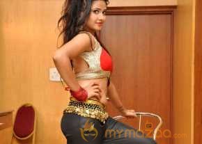 Shreya Vyas Photoshoot At Cinema Choopistha Mava Audio Launch photo 10