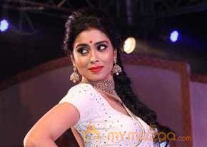 Shriya Saran photo 29