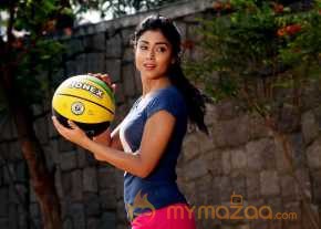Shriya Saran photo 11