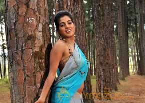  Shruthi Raj photo 8