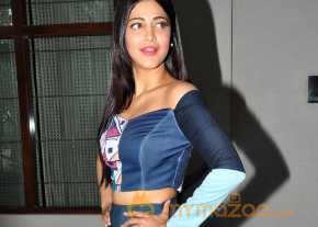  Shruti Haasan New Photoshoot  photo 7