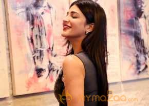 Shruti Haasan Photoshoot At Srimanthudu Press Meet photo 6