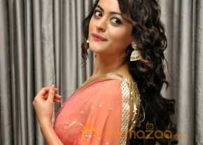 Shruti Sodhi photo 8