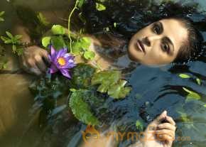 Simran New Photoshoot photo 2