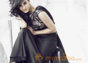 Sonal Chauhan photo 14