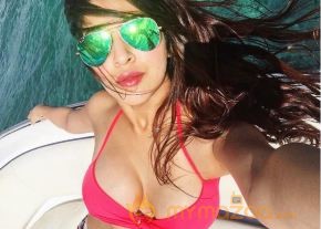 Sonarika Bhadoria Hot Shocked latest pics photo 2