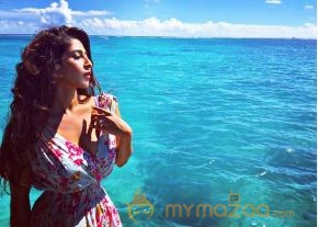 Sonarika Bhadoria Hot Shocked latest pics photo 5