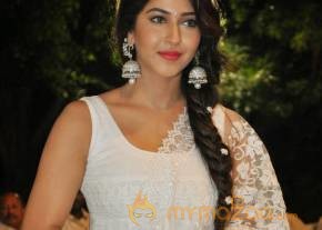 Sonarika Bhadoria Latest Stills photo 6