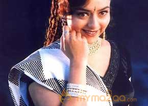 Soundarya photo 2