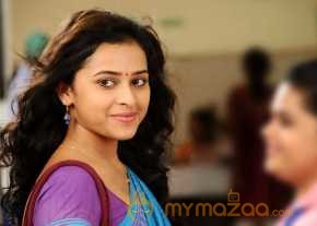 Sri Divya Close Up Pics photo 3