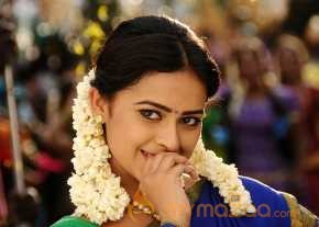 Sri Divya Close Up Pics photo 5