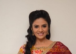Srimukhi Hot Stills at Pelli Choopulu Audio  photo 13