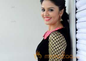 Srimukhi Photoshoot At Dhanalakshmi Talupu Tadithey Press Meet photo 7