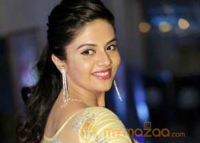 Srimukhi Photoshoot At Nenu Sailaja Movie Audio Launch photo 6
