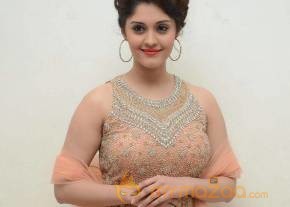 Surabhi Stills At Gentleman Movie Audio Launch photo 2