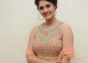 Surabhi Stills At Gentleman Movie Audio Launch photo 3