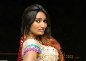 Swathi Naidu Photoshoot photo 2