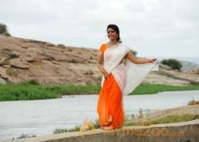 Swathi Tripura Movie Stills photo 14