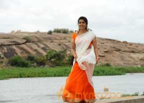 Swathi Tripura Movie Stills photo 35