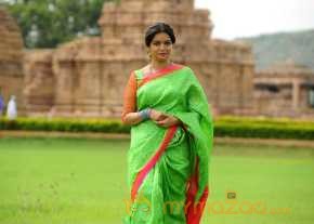 Swathi Tripura Movie Stills photo 4