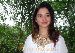 Tamanna cute pic photo 7