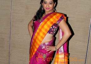 Tanishka photo 15
