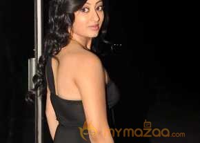 Tanishka photo 3