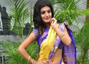 Tanishq Tiwari Hot Photos photo 2