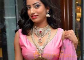 Tarunika photo 4